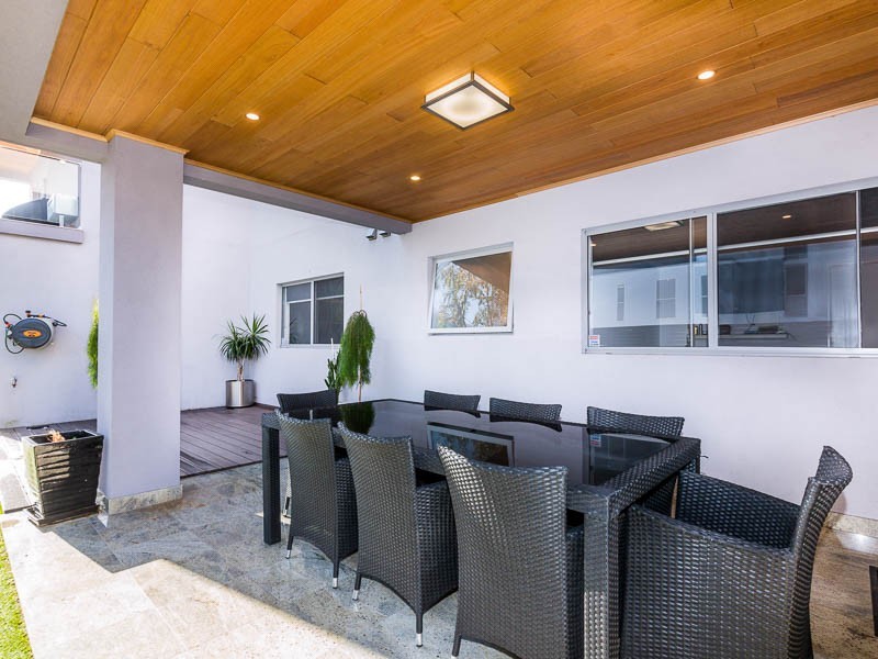 38 Emma Street, Rockingham WA 6168