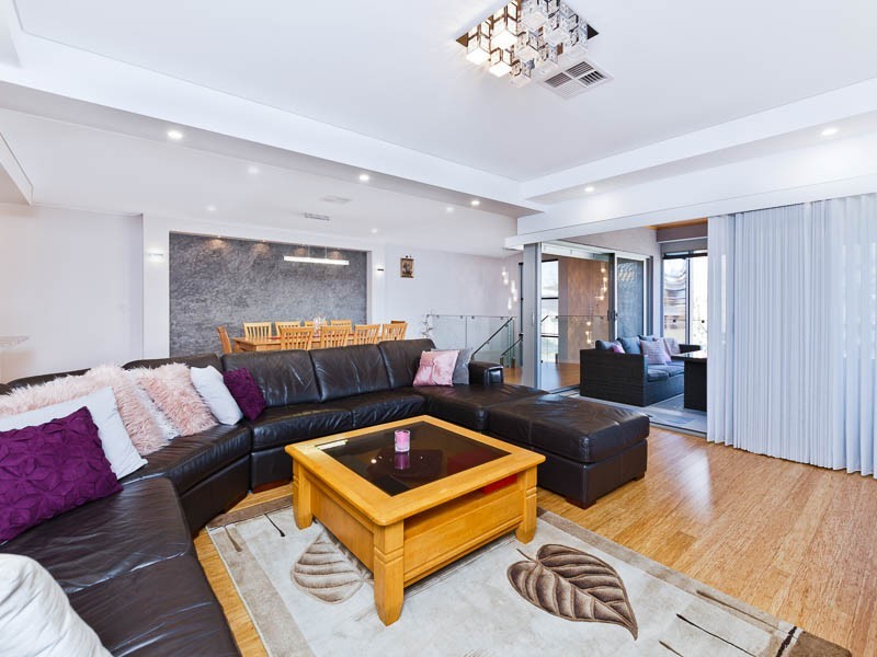 38 Emma Street, Rockingham WA 6168