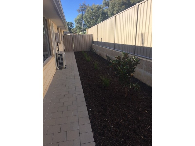 3 Dundee Way, Meadow Springs WA 6210