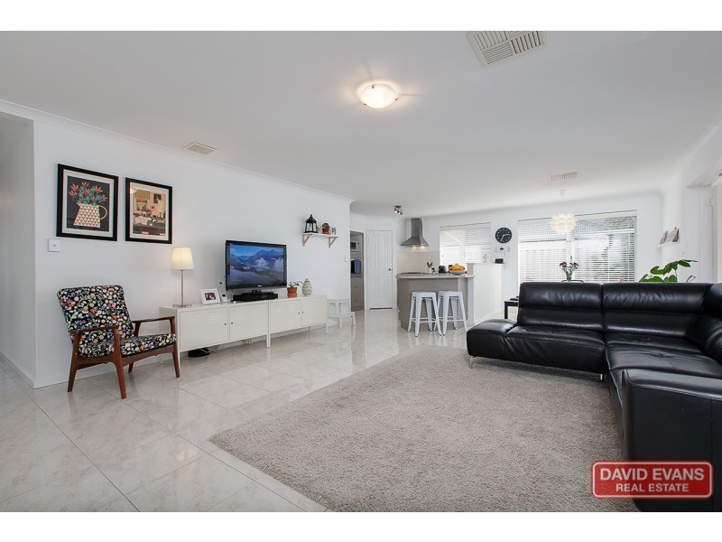 31 Salton Street, Secret Harbour WA 6173