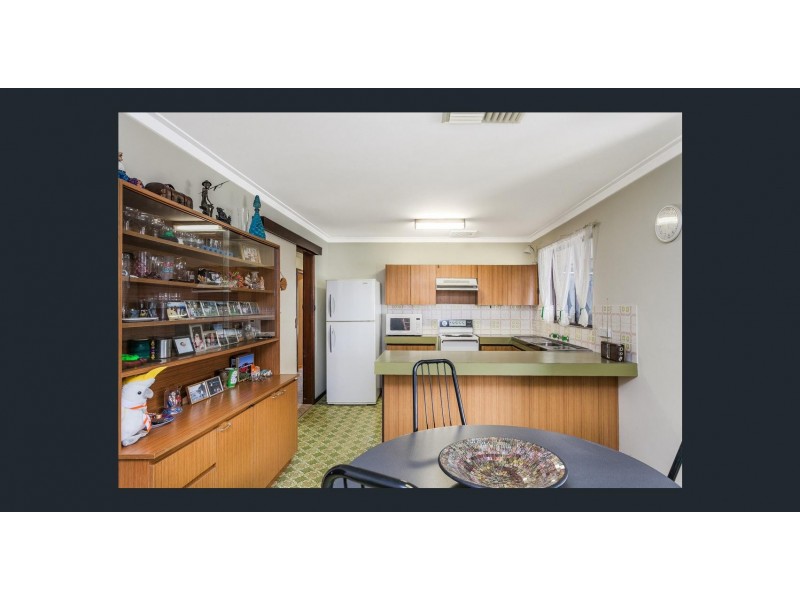 1 Hawkins Street, Rockingham WA 6168