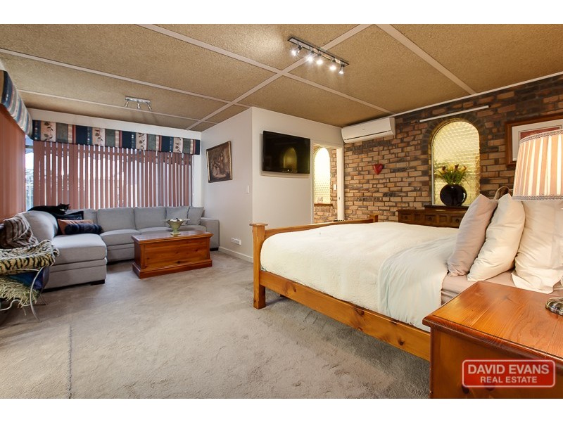 28 June Road, Safety Bay WA 6169