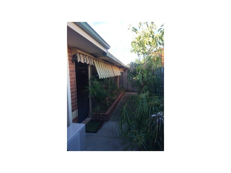 1/12 McNicholl Street, Rockingham WA 6168