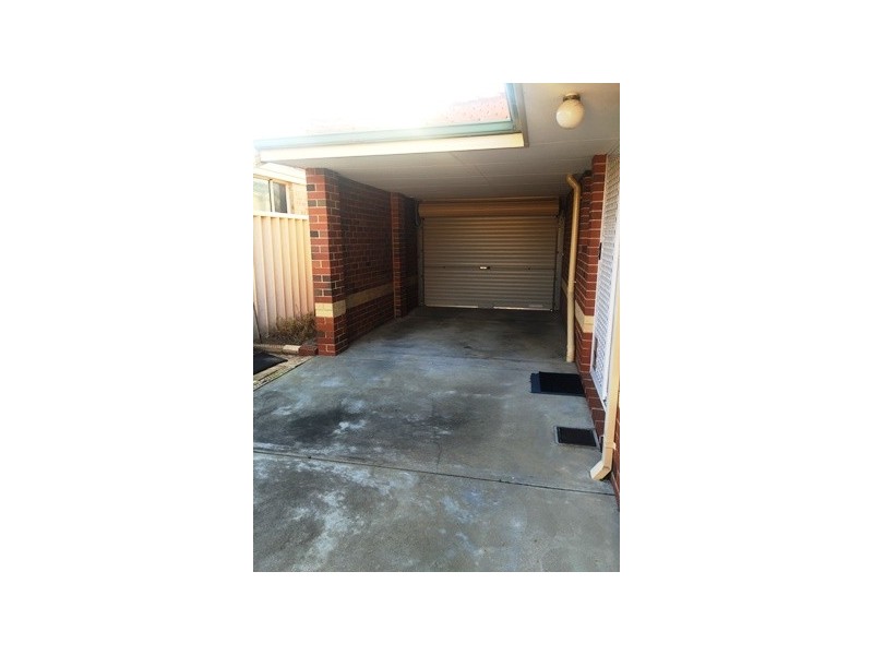 1/12 McNicholl Street, Rockingham WA 6168