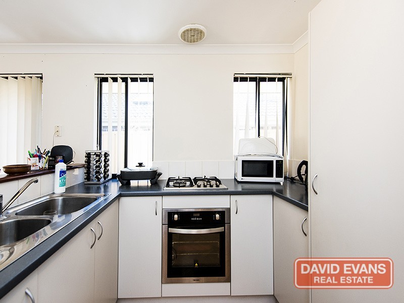 17 Antrim Way, Bertram WA 6167