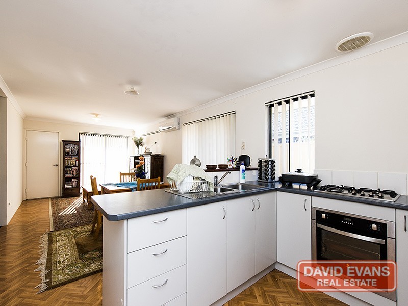 17 Antrim Way, Bertram WA 6167