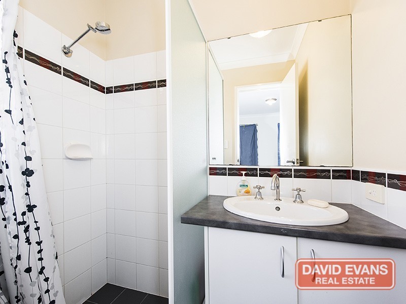 17 Antrim Way, Bertram WA 6167