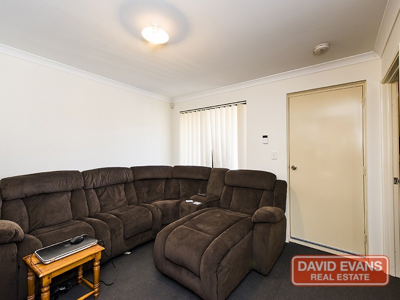 17 Antrim Way, Bertram WA 6167