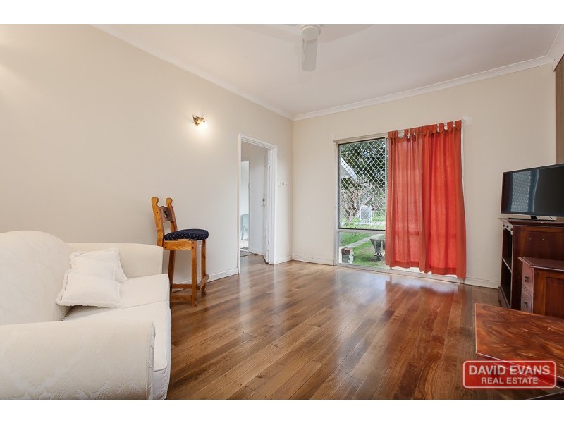 8 Bingfield Road, Medina WA 6167