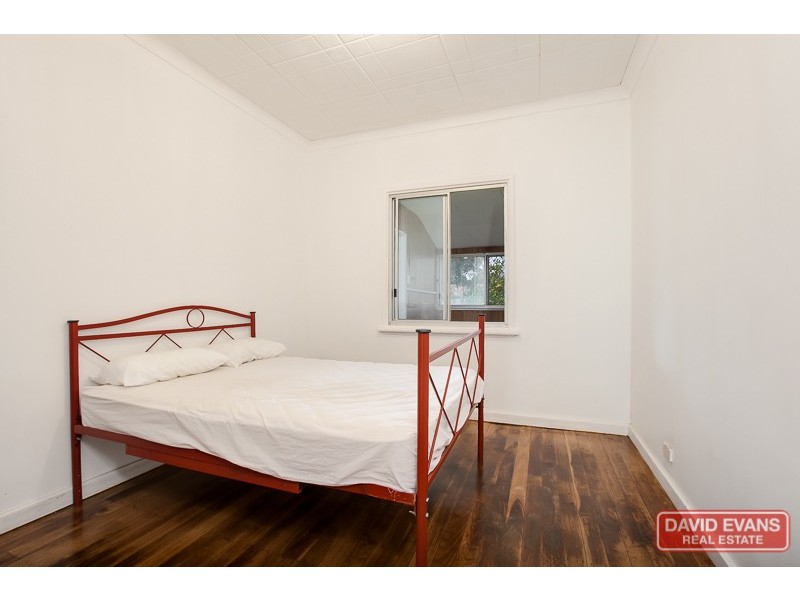 8 Bingfield Road, Medina WA 6167