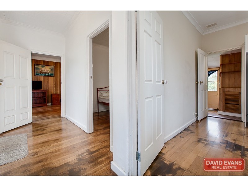 8 Bingfield Road, Medina WA 6167