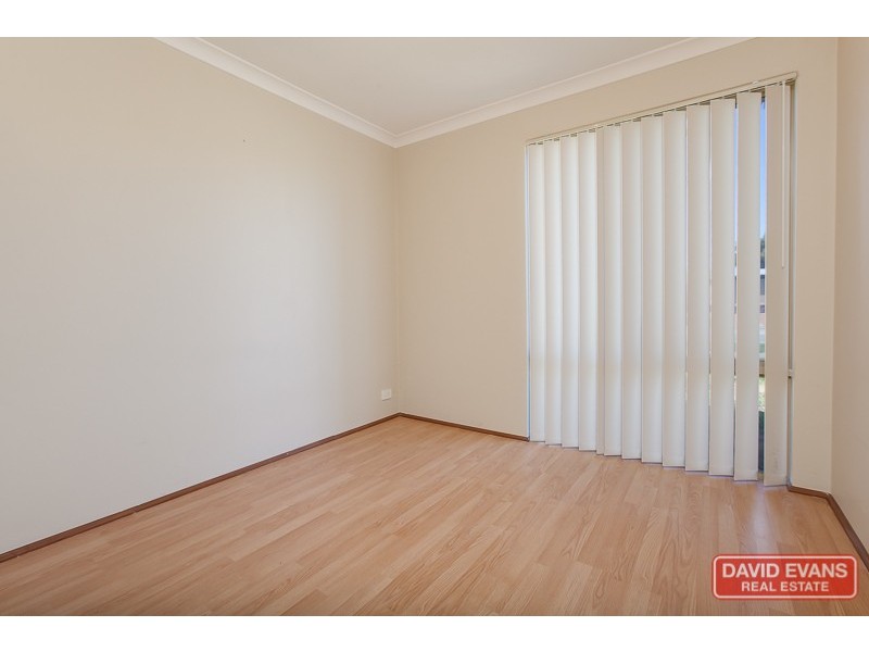 66 The Avenue, Warnbro WA 6169