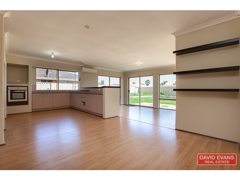 66 The Avenue, Warnbro WA 6169