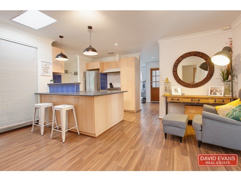 60 Kenton Way, Rockingham WA 6168