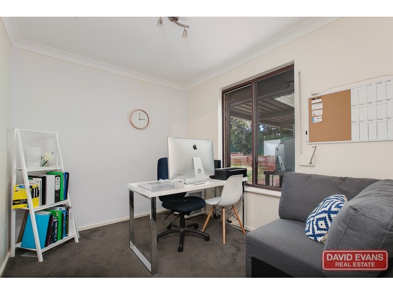 60 Kenton Way, Rockingham WA 6168