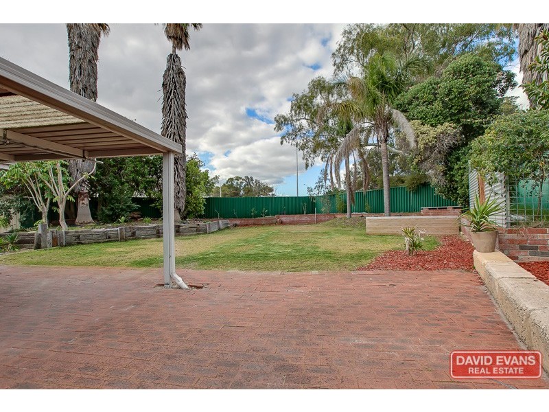 60 Kenton Way, Rockingham WA 6168