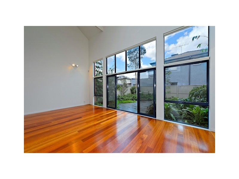 4 Kingfisher Lane, Maribyrnong VIC 3032