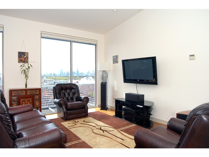 21/12 Acland Street, St Kilda VIC 3182