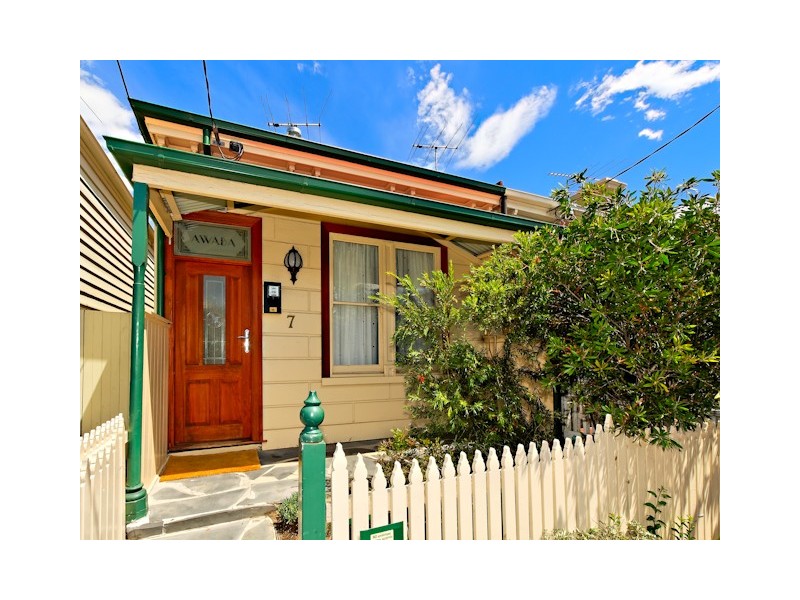7 Merton Place, Albert Park VIC 3206