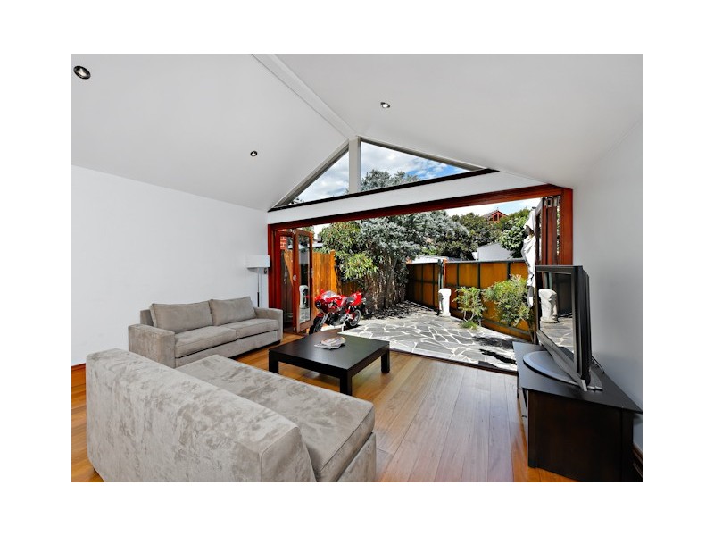 7 Merton Place, Albert Park VIC 3206