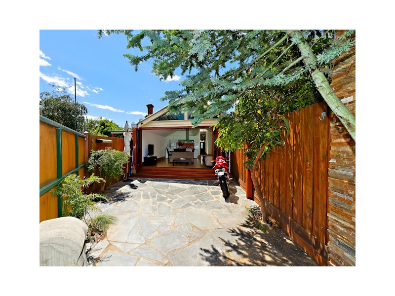 7 Merton Place, Albert Park VIC 3206