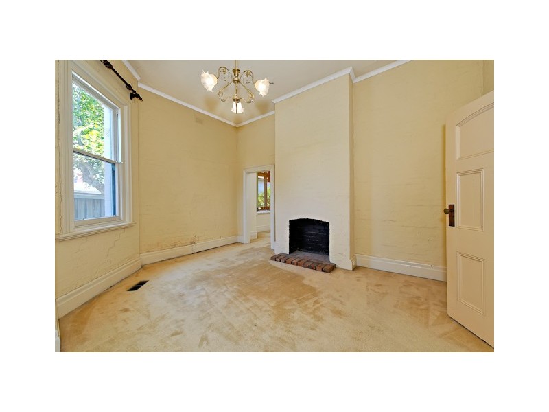 6 Valentine Grove, Armadale VIC 3143