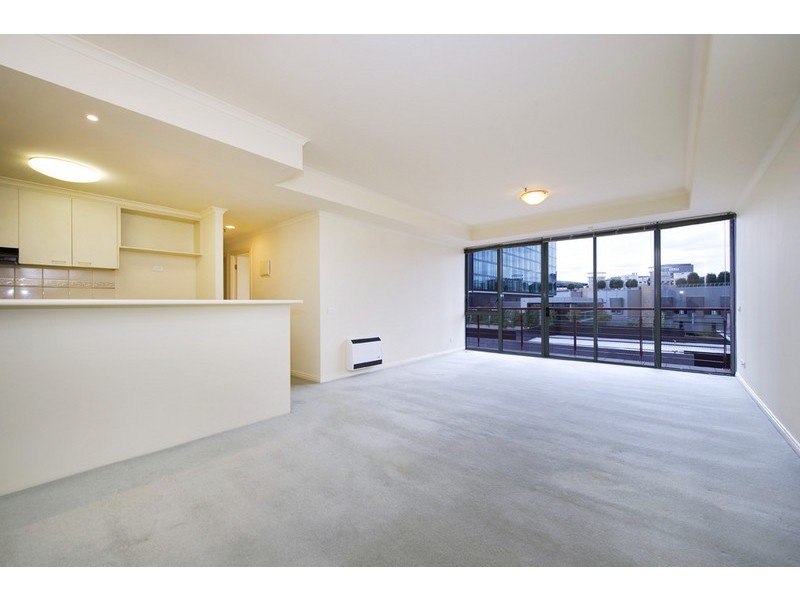 517/83 Queensbridge Street, Southbank VIC 3006
