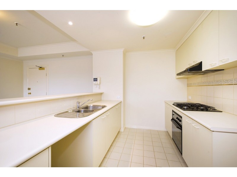 517/83 Queensbridge Street, Southbank VIC 3006