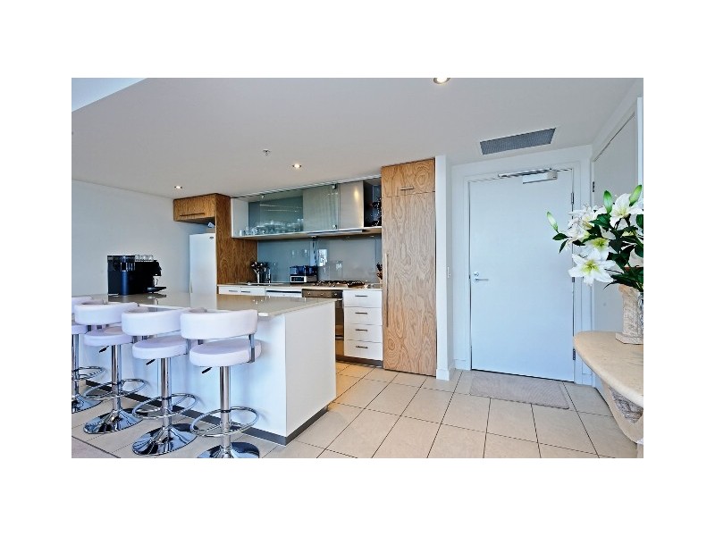 2003/80 Lorimer Street, Docklands VIC 3008