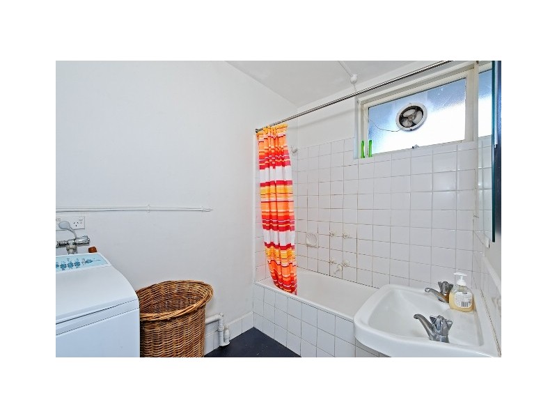 6/14 Deakin Street, St Kilda West VIC 3182