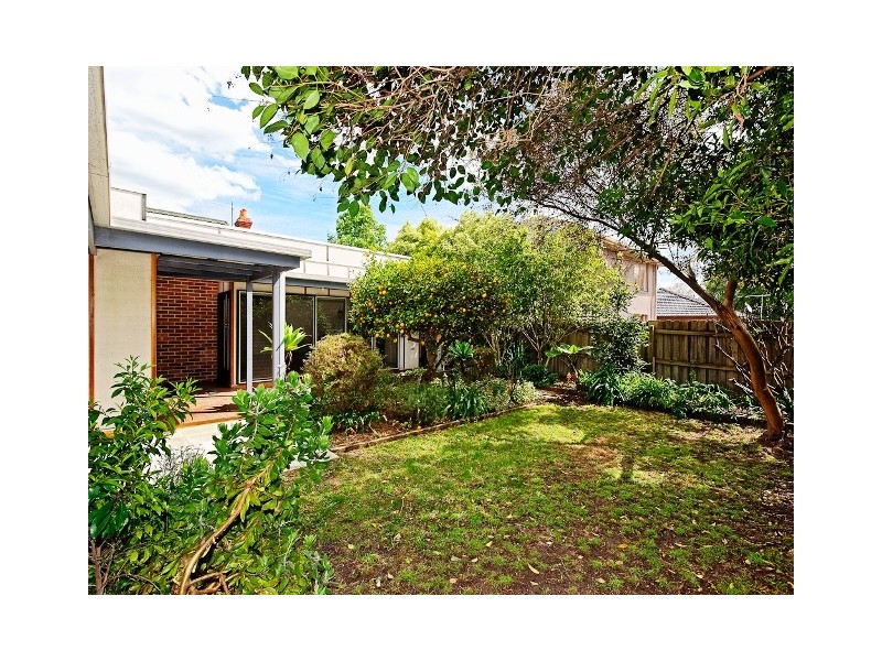 36 Elm Grove, St Kilda East VIC 3183