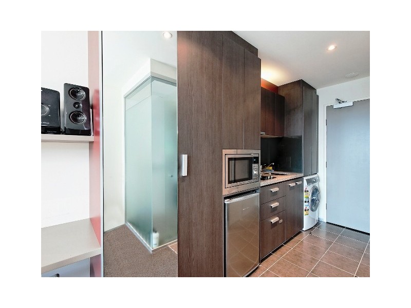 1409/181 A’Beckett Street, Melbourne VIC 3000