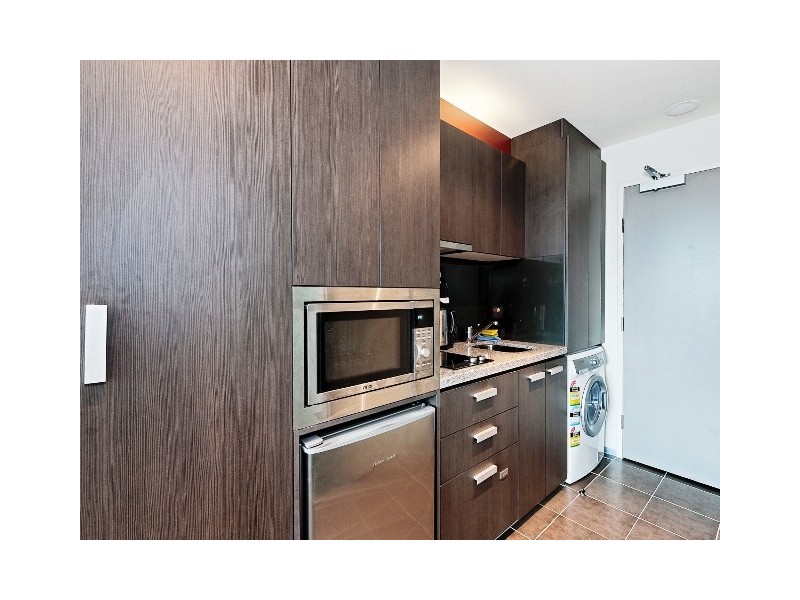 1409/181 A’Beckett Street, Melbourne VIC 3000