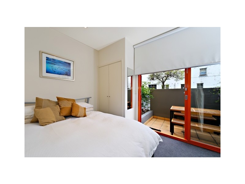 St Kilda VIC 3182