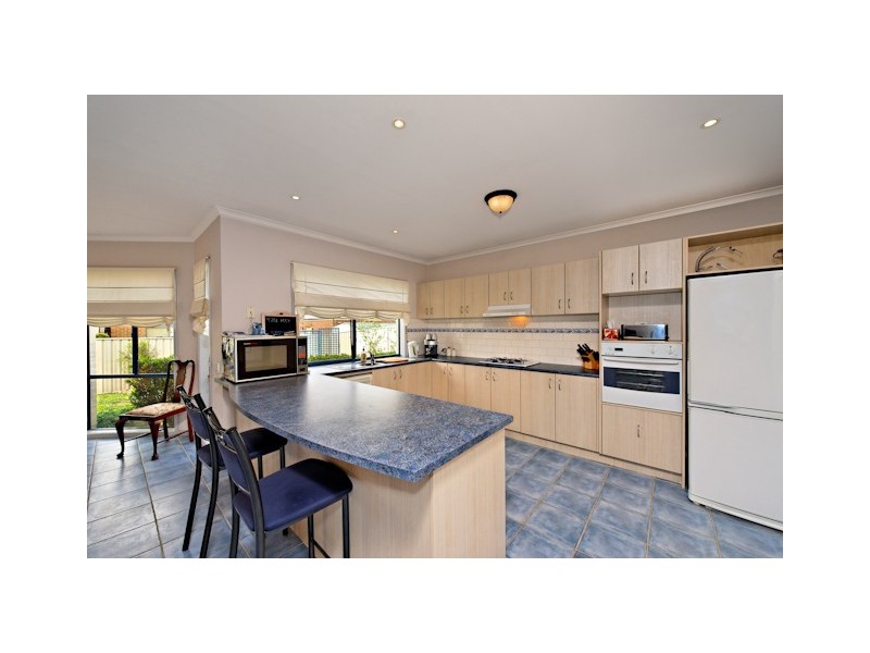 Caroline Springs VIC 3023