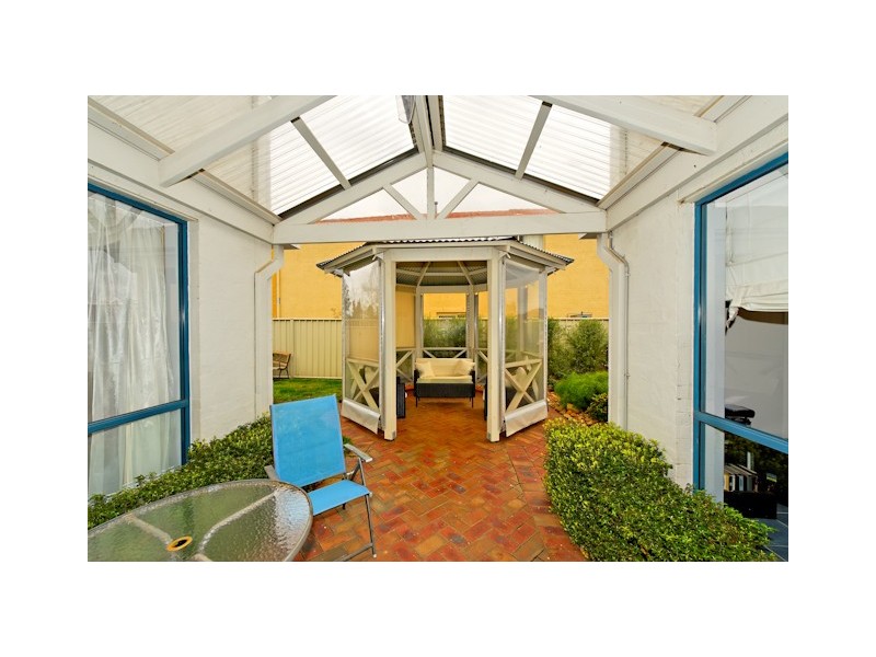 Caroline Springs VIC 3023