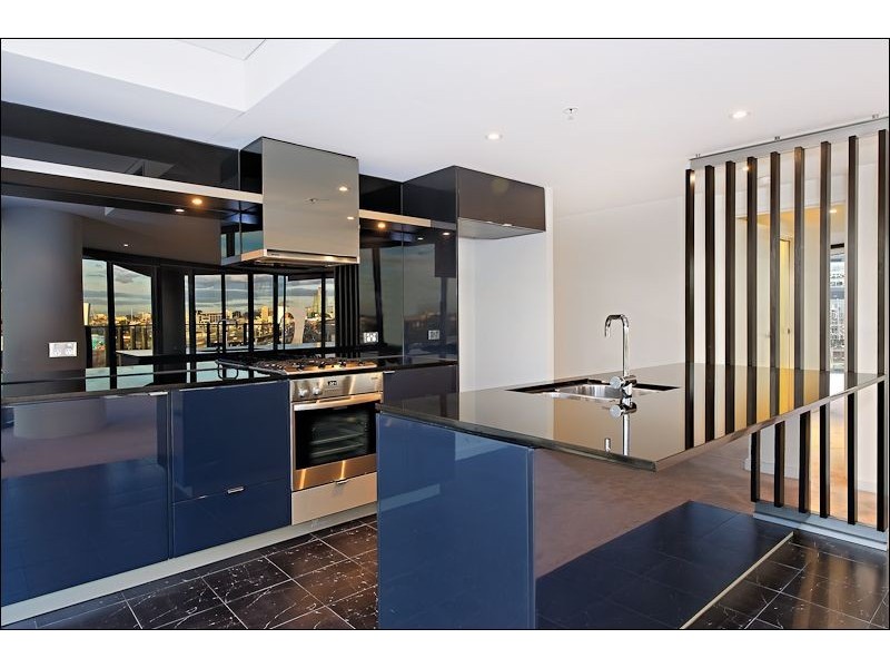 704/90 Lorimer Street, Docklands VIC 3008