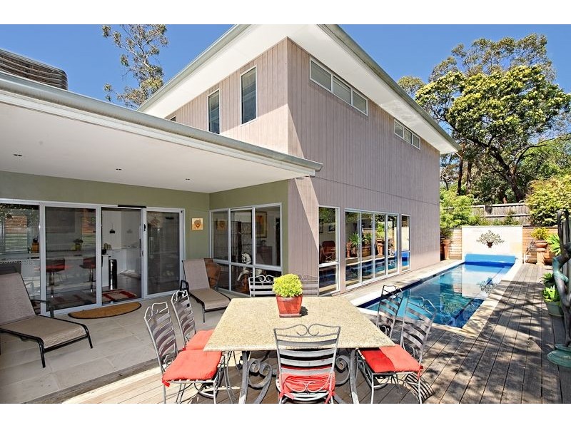 20  Davis Drive, Mount Eliza VIC 3930