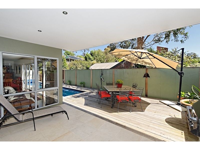20  Davis Drive, Mount Eliza VIC 3930