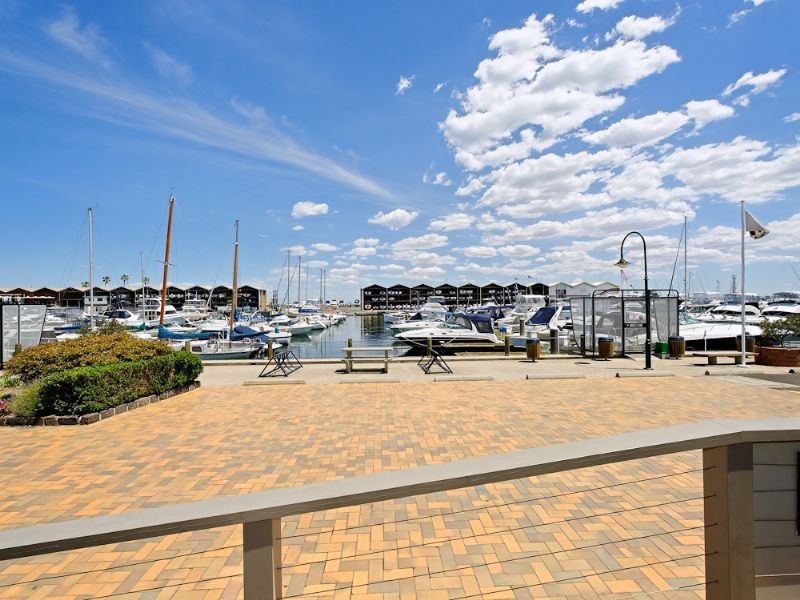 83 Dickens Street, Elwood VIC 3184