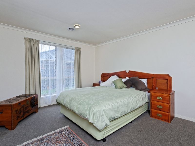 55 Juniper Avenue, Point Cook VIC 3030