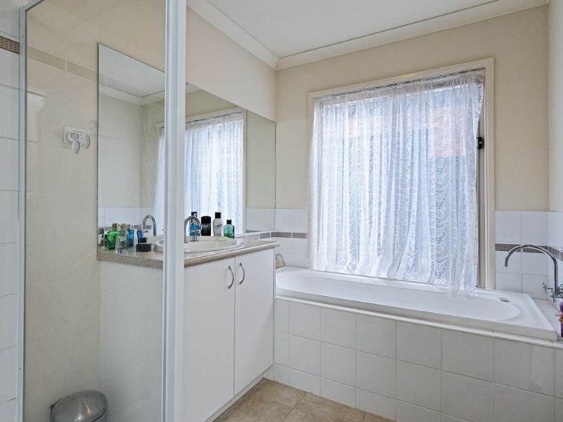 55 Juniper Avenue, Point Cook VIC 3030