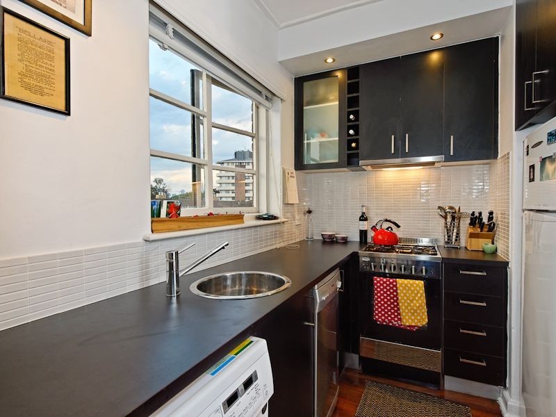 16/3 Cowderoy Street, St Kilda West VIC 3182