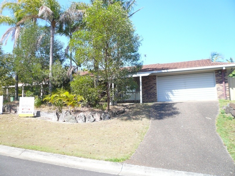 10 Irwin St, Parkwood QLD 4214
