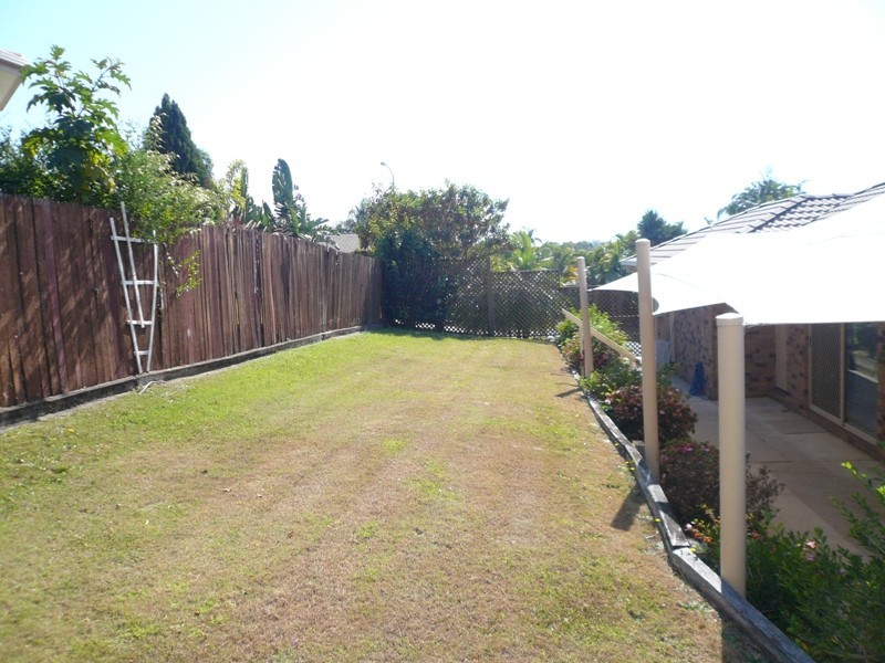 28 Allied Drv, Arundel QLD 4214