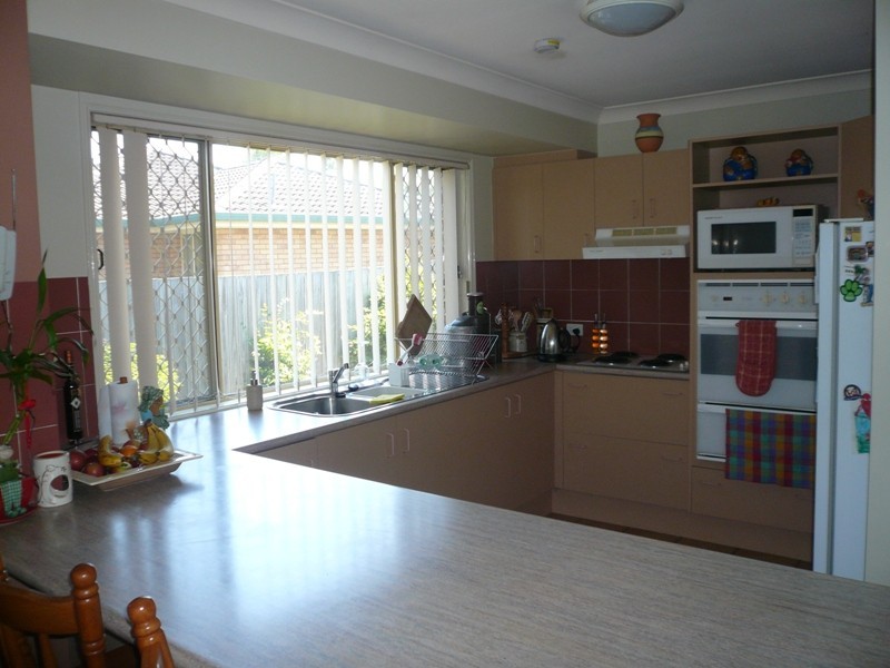 85 Henry Cotton Drv, Parkwood QLD 4214