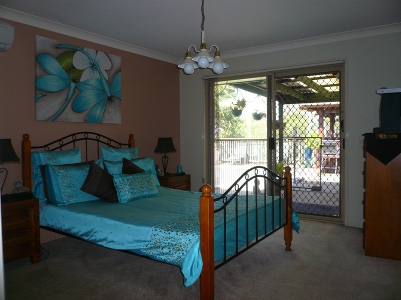 85 Henry Cotton Drv, Parkwood QLD 4214