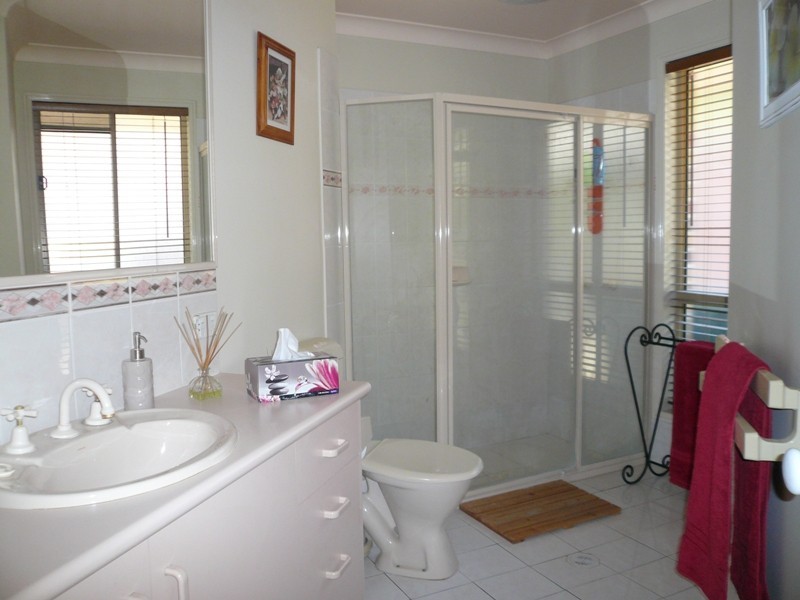 85 Henry Cotton Drv, Parkwood QLD 4214