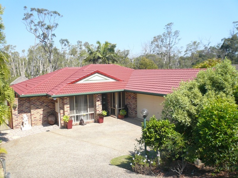 85 Henry Cotton Drv, Parkwood QLD 4214