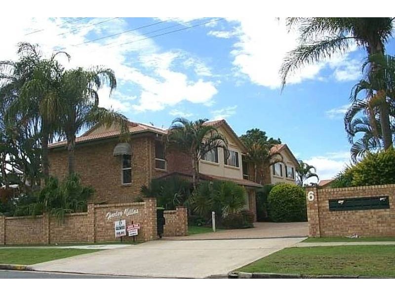 3/6 Harley St, Labrador QLD 4215